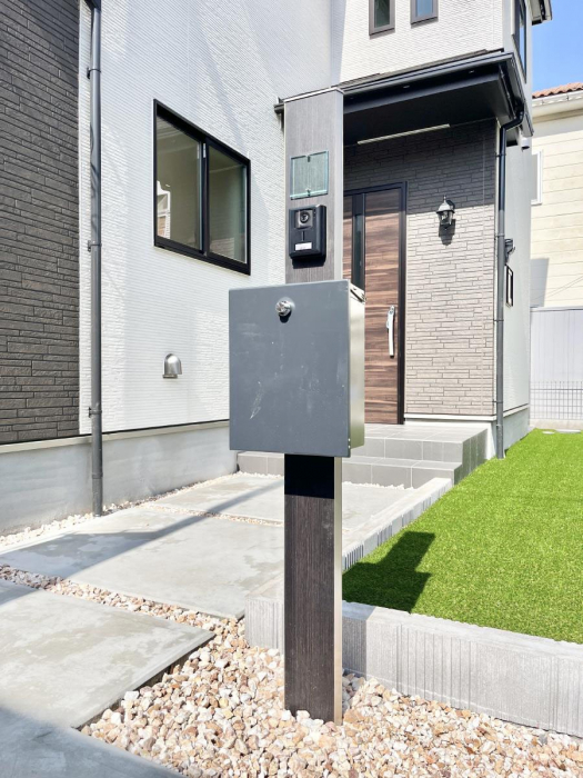 ���̑��@�V���v���f�U�C���̃|�X�g�B