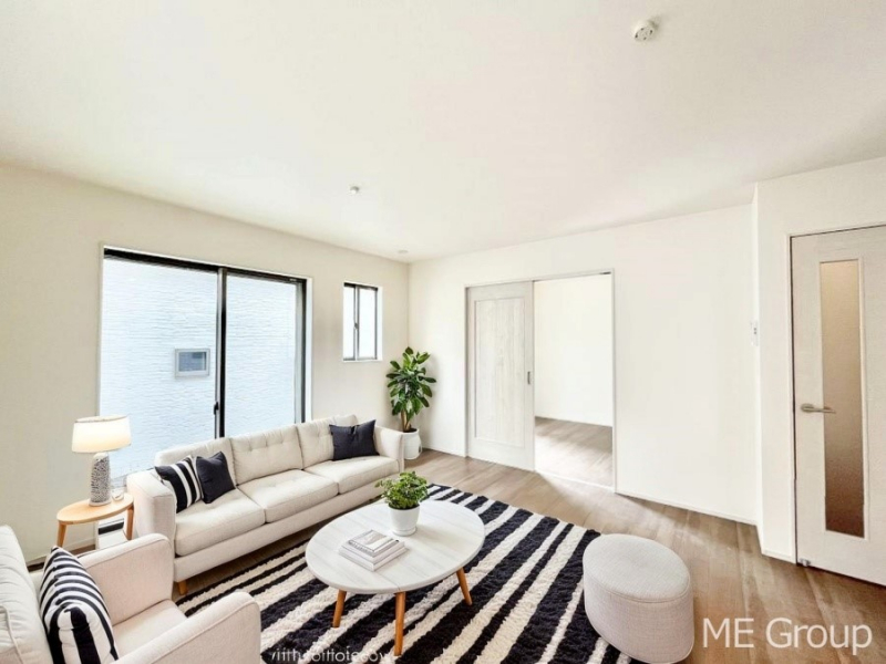 ���r���O�@���Ƒ��̓��₩�Șb�����ŕ�܂�閾�邢���r���O  ���Ƌ��CG�ł�