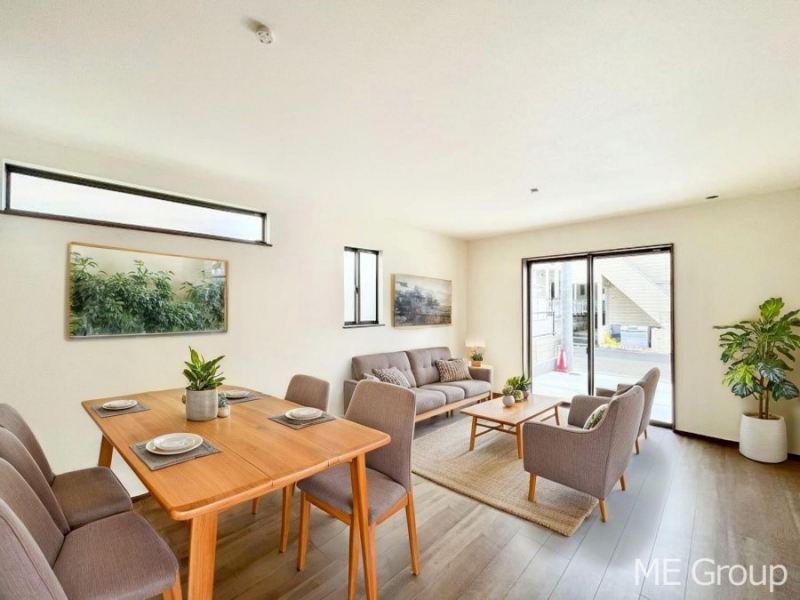 ���r���O�@���Ƒ��̓��₩�Șb�����ŕ�܂�閾�邢���r���O  ���Ƌ��CG�ł�