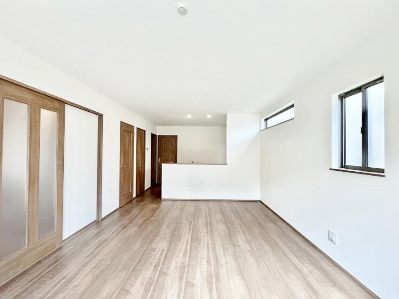 ���̑����ρ@�V���v���ȃf�U�C���Ȃ̂ŃC���e���A���l����̂��y���݂ł��ˁI