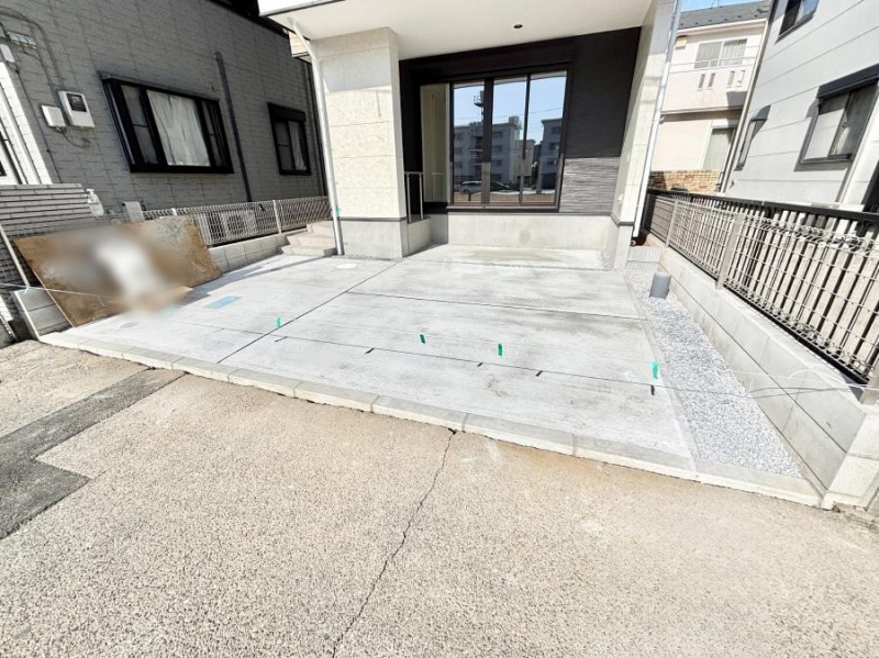 �@�ڂ̑O�����ԏꂾ�ƁA�J�̓����A��ʂɂ������������������֗��ł����