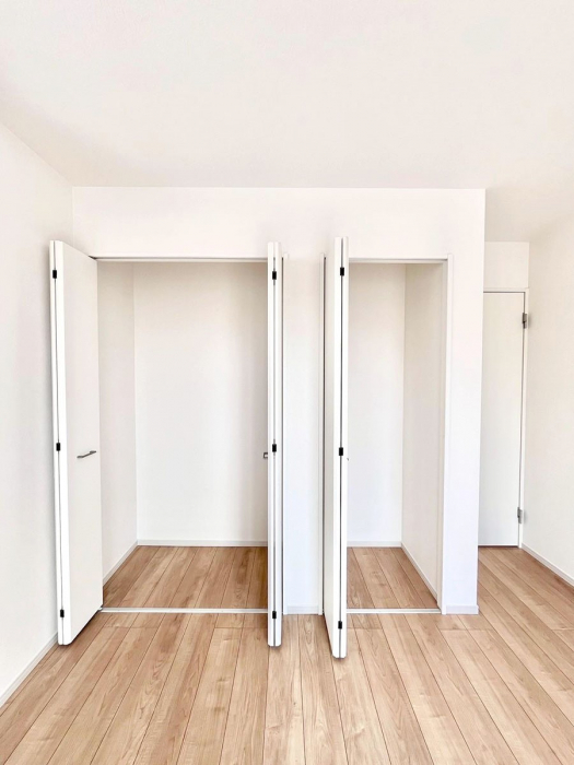 ���[�@�����Ղ�̎��[�X�y�[�X�ŉ��K�ɕ�点���� 