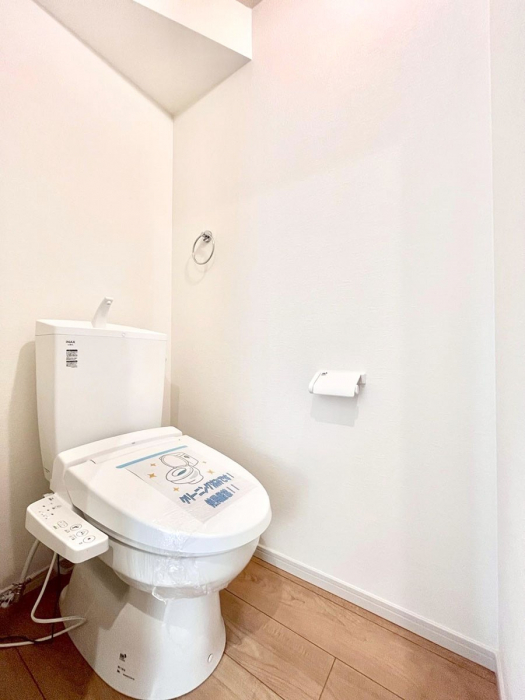 �g�C���@�g�C����1�K��2�K���ꂼ��ɔz�u����Ă��ĂƂĂ��֗��ł��B 