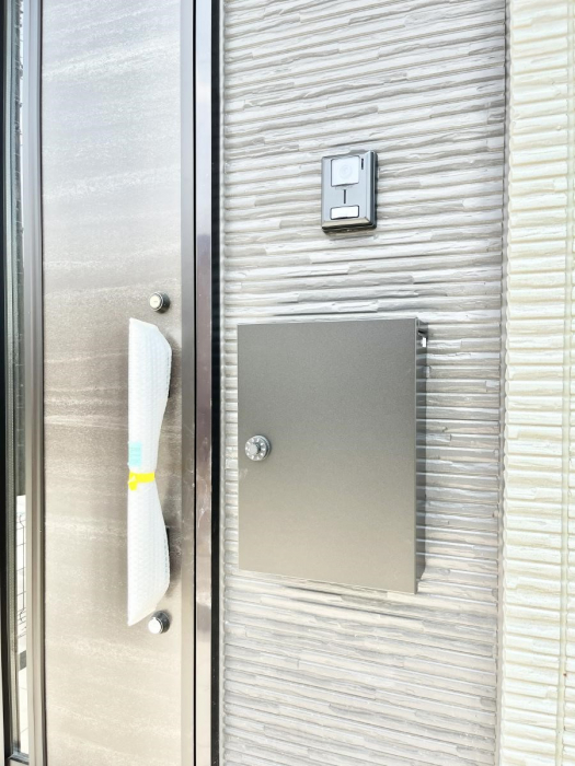 ���̑��@�V���v���f�U�C���̃|�X�g�B