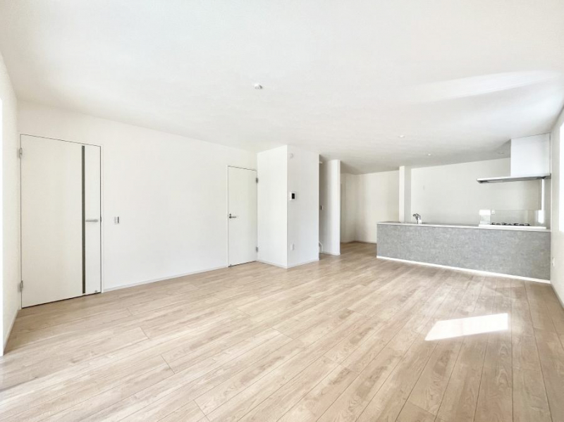 ���̑����ρ@���邢�z���������A�����̕��͋C�ɖ��������_�C�j���O�B   