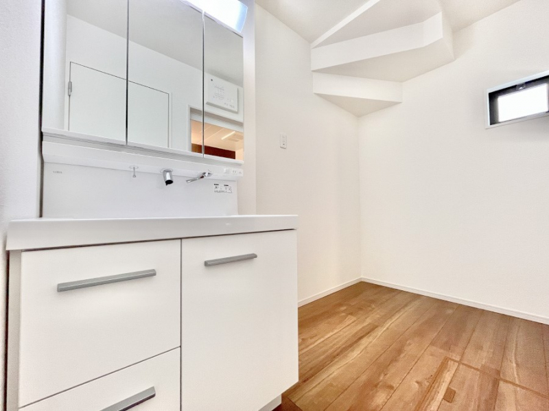 ���̑��@�g�x�x���X���[�Y�ɂ����Ȃ���E�ߏ�        