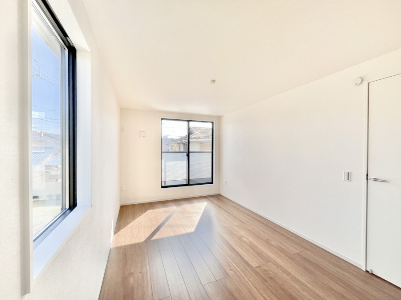 ���̑����ρ@�o���R�j�[���J�������v���X���Ă����m��  