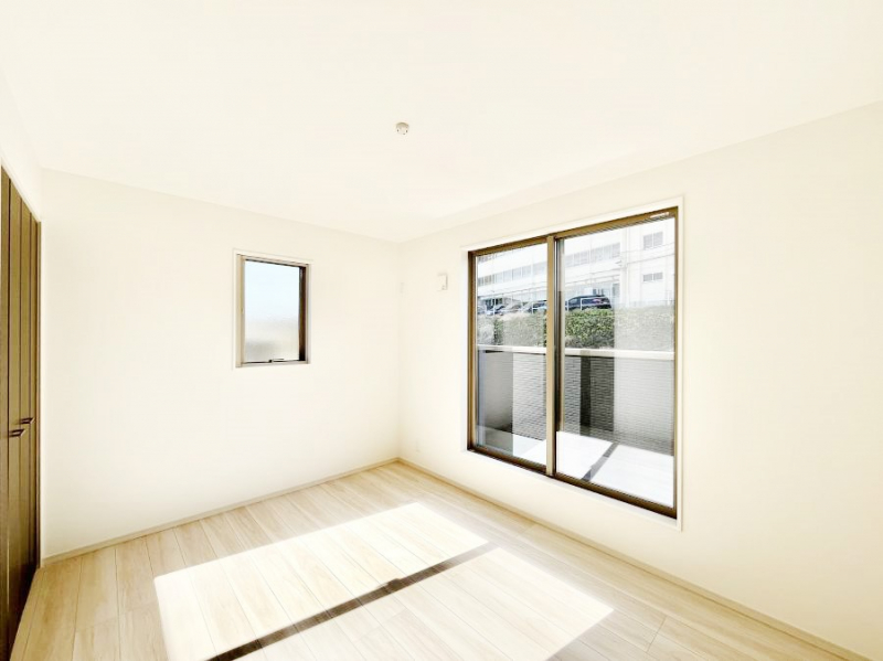 ���̑����ρ@���邢�o���R�j�[�T�C�h�ɗm����ݒu�B�ڊo�߂̗ǂ��Q���ɁB 