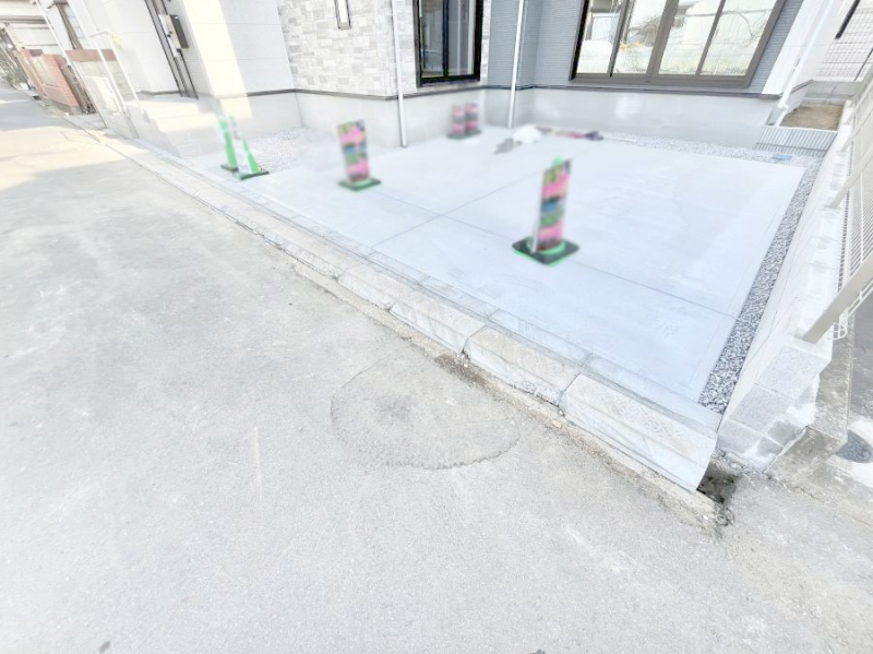 �@�����Ɍ������Ȃ����ԃX�y�[�X�B