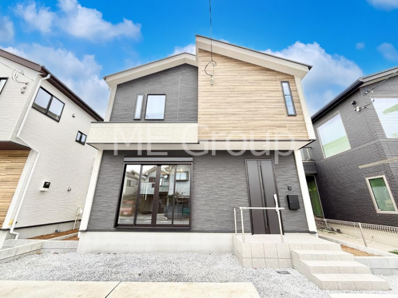 ���n�O�ώʐ^�@���X�����I�����Ղ�̗z���ƊJ�����ɕ�܂�閾�邢�Z�܂��B 