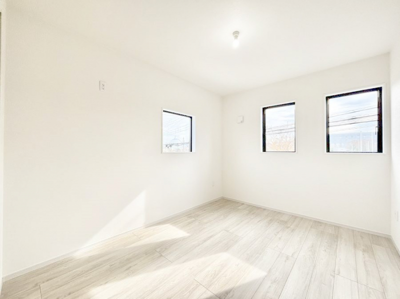 �Q���@�g���₷���`�Ńx�b�g��Ƌ�̒u�����ɂ����邱�Ƃ�����܂���B   