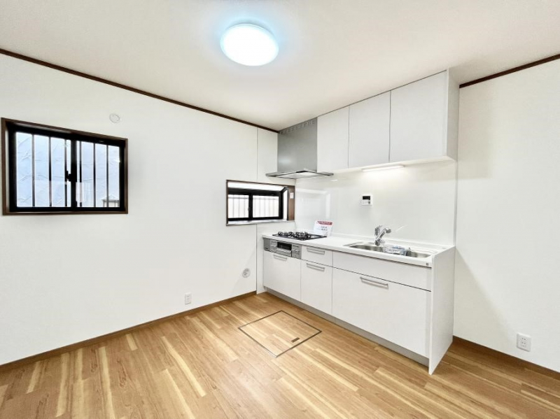 �L�b�`���@��Ƃ肠��L�b�`���ł͂��Ƒ��Ɗy�������������ł��܂��B