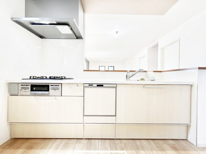 �L�b�`���@�������������I�ɁA�y�����I�V�X�e���L�b�`��