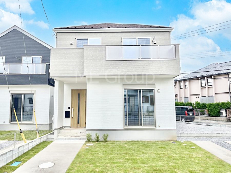 ���n�O�ώʐ^�@�������ꂽ�O�ρA�㎿�ȏZ��Ԃ��L���鎺���͉i�����S���ĉ߂�����Z���ł��B 