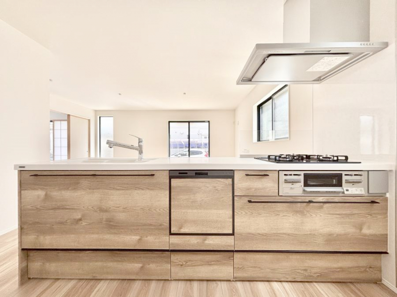 �L�b�`���@�������������I�ɁA�y�����I�V�X�e���L�b�`��  