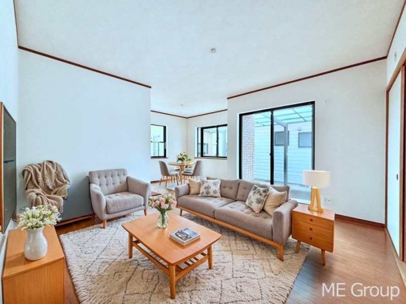 ���r���O�@���Ƒ��̓��₩�Șb�����ŕ�܂�閾�邢���r���O  ���Ƌ��CG�ł�