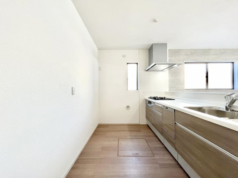 �L�b�`���@��Ƃ肠��L�b�`���ł͂��Ƒ��Ɗy�������������ł��܂��B