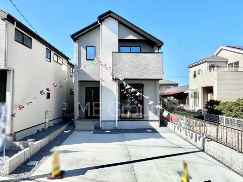 ���n�O�ώʐ^�@�������ꂽ�O�ρA�㎿�ȏZ��Ԃ��L���鎺���͉i�����S���ĉ߂�����Z���ł��B 