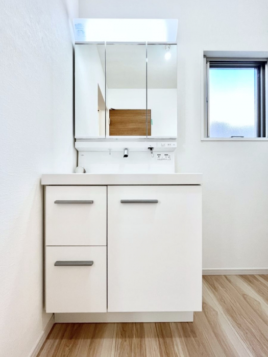 ���ʑ�E���ʏ��@���邢���ʏ��͖����̐g�x�x���y�����ł����Ⴂ�����ł��B