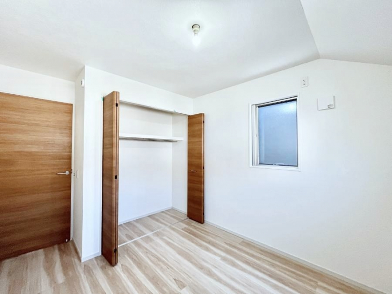 �q�������@�q�������ɂ��������߂Ȏ��[�X�y�[�X�����Ղ�̋���