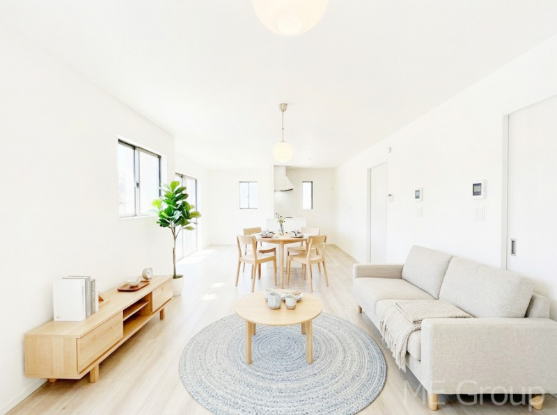 ���r���O�@���Ƒ��̓��₩�Șb�����ŕ�܂�閾�邢���r���O  ���Ƌ��CG�ł�