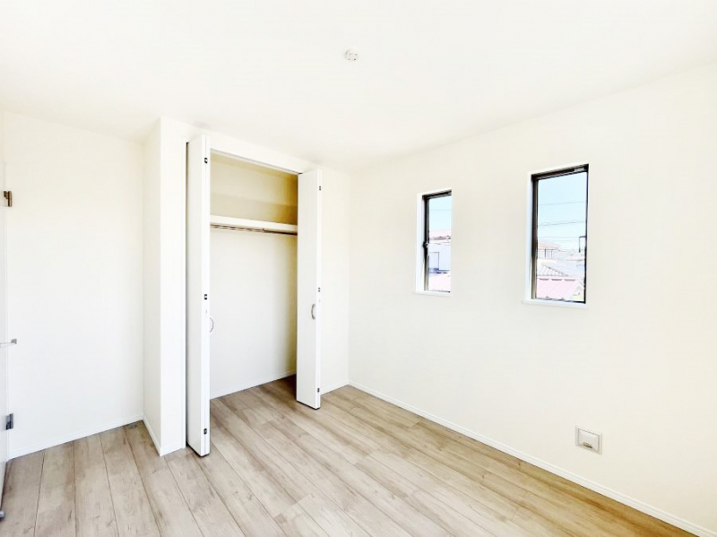 �q�������@���q���܂̂������Ƃ��Ă��I�ߗނ̐������ڂɕ֗��ȃN���[�[�b�g�t���̗m���B