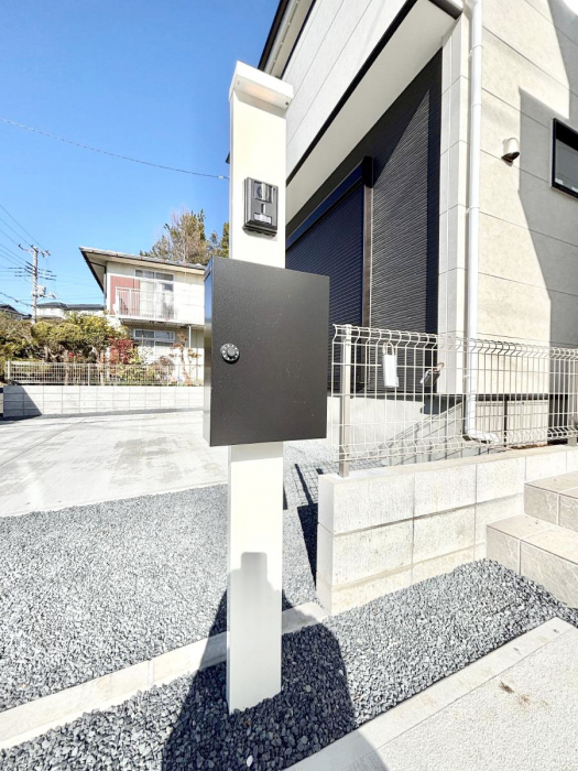 ���̑��@�V���v���f�U�C���̃|�X�g�B