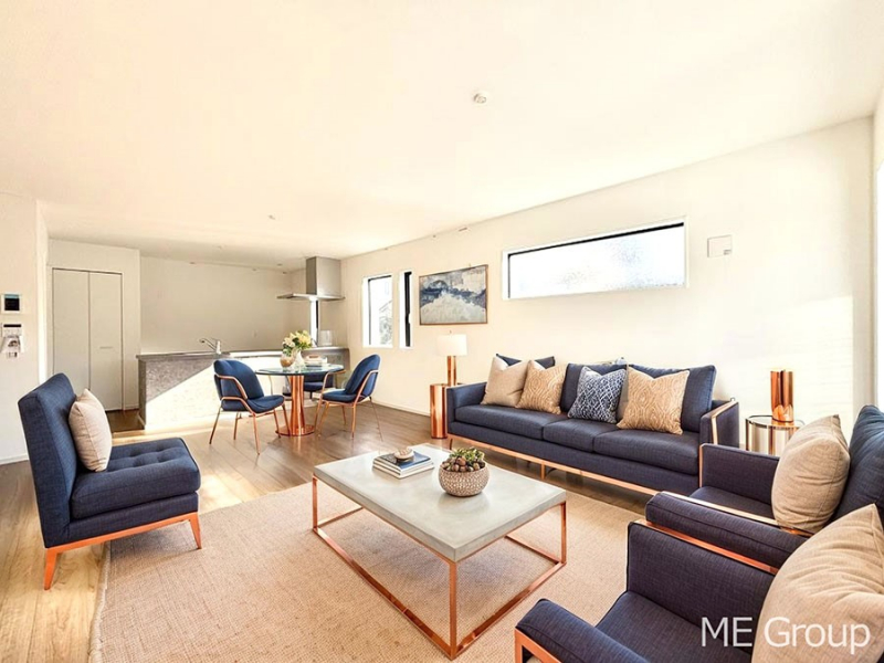 ���r���O�@���Ƒ��̓��₩�Șb�����ŕ�܂�閾�邢���r���O  ���Ƌ��CG�ł�