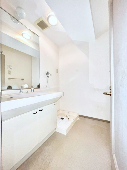 ���ʑ�E���ʏ��@������������ʉ��ώ��Œ��̐g�x�x�����K  