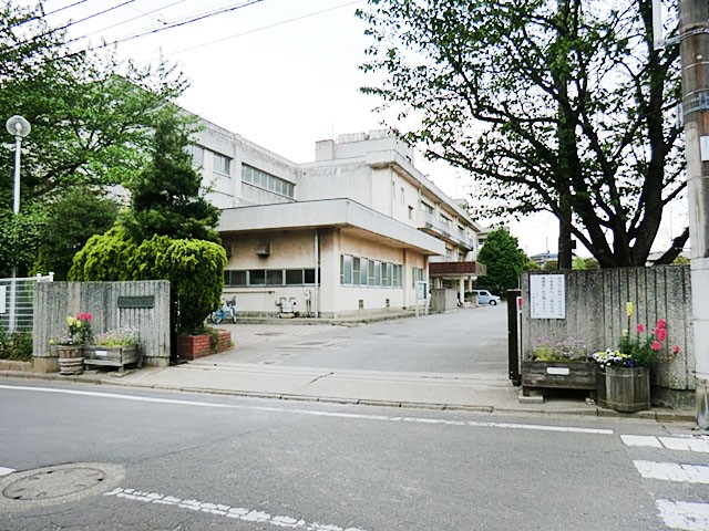 ���ӊ��@���w�Z 1600m ��t�s���s��̑䏬�w�Z