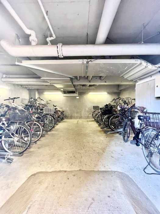 ���̑��@�O�� ���]�Ԓu����i�󂫏󋵂͓s�x���m�F���������j