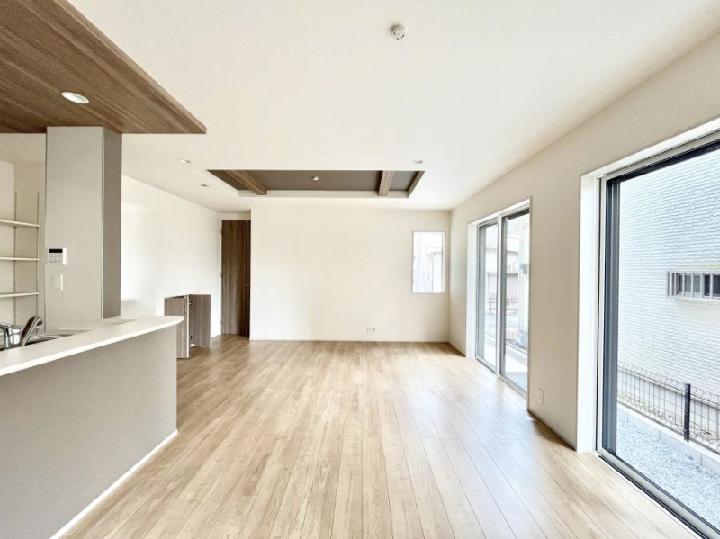 ���̑����ρ@���邢�z���������A�����̕��͋C�ɖ��������_�C�j���O�B   