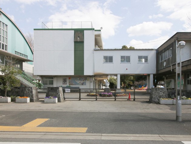 ���ӊ��@���w�Z 400m �����s�����c�䏬�w�Z