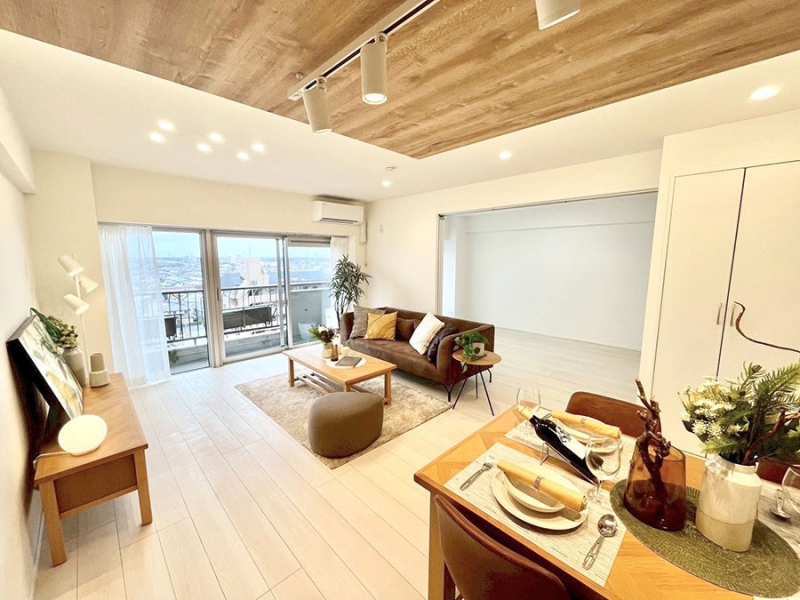 ���̑����ρ@�Ƒ������R�ƏW�܂�e���̃X�y�[�X�ɂȂ肻��