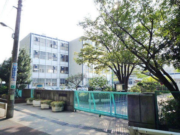 ���ӊ��@���w�Z 950m ���C�_���w�Z