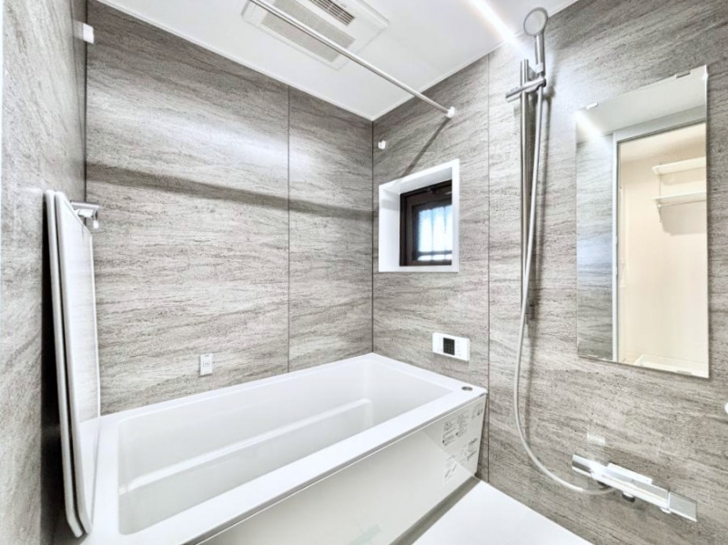 �����@�������������͋C�ł�����肨��������������o�X���[��