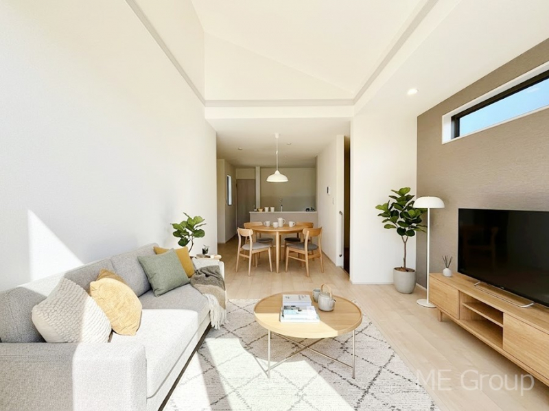 ���r���O�@���Ƒ��̓��₩�Șb�����ŕ�܂�閾�邢���r���O  ���Ƌ��CG�ł��@