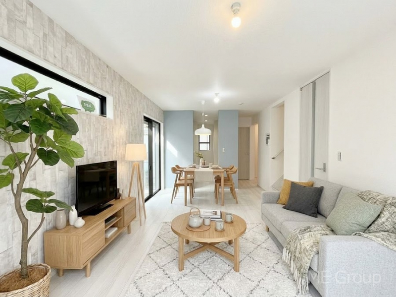 ���r���O�@���Ƒ��̓��₩�Șb�����ŕ�܂�閾�邢���r���O  ���Ƌ��CG�ł� 