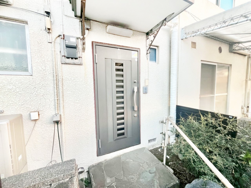 ���ց@�V���v���ŗ������������͋C�̌��֎���B