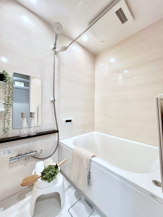 �����@����̔�������Ă���閾�邢�������̂���o�X���[��  