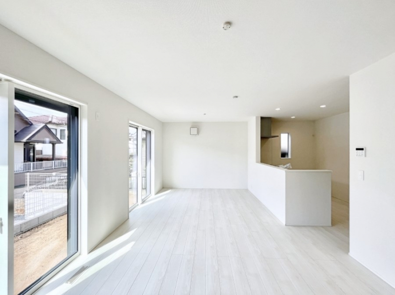 ���̑����ρ@���邢�z���������A�����̕��͋C�ɖ��������_�C�j���O�B   