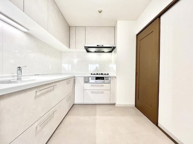 �L�b�`���@��Ƃ肠��L�b�`���X�y�[�X�ł�������H��̌�Еt�����X���[�Y�ɁI