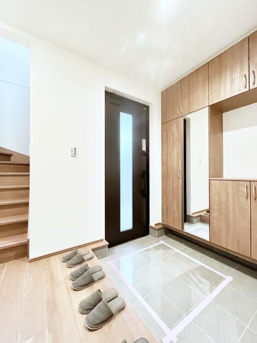 ���ց@�����������������Ȃ��L�X���ցI 