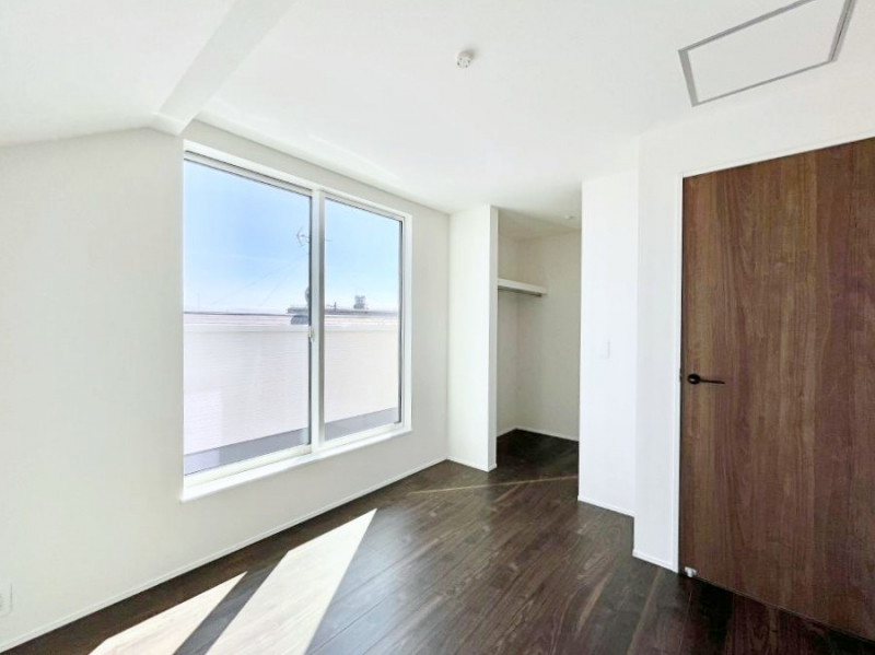 �Q���@���邢�o���R�j�[�T�C�h�ɗm����ݒu�B�ڊo�߂̗ǂ��Q���ɁB 