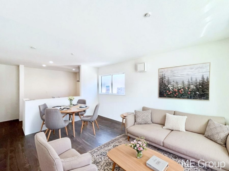 ���r���O�@�������������͋C�̂k�c�j�͉Ƒ��݂�Ȃ̉��K��ԁ@���Ƌ��CG�ł�