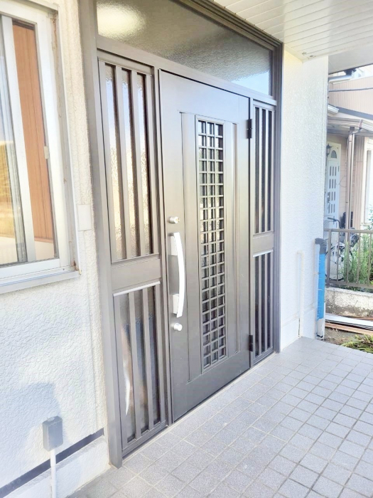 ���ց@��؂ȉƑ��A���q���o�}���錺�ցB