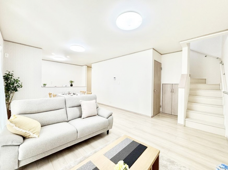 ���̑����ρ@�Ƒ������R�ƏW�܂�e���̃X�y�[�X�ɂȂ肻��