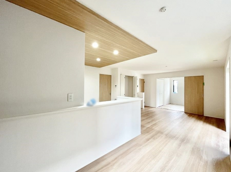 ���̑����ρ@�Ƒ������R�ƏW�܂�e���̃X�y�[�X�ɂȂ肻��