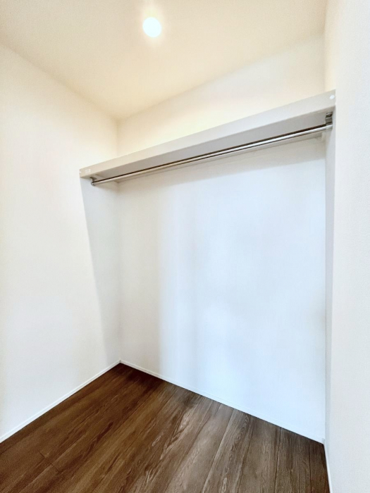 ���̑��@�ߗނ��n���K�[�Ɋ|�����܂܎��[�ł���WIC�B�ߗނ̐������ڂ����₷���ĕ֗��ł��I