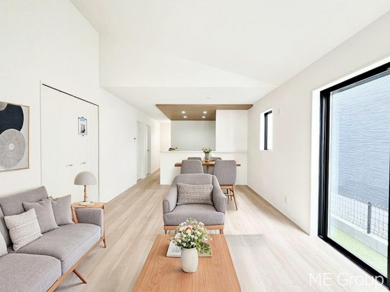 ���r���O�@���Ƒ��̓��₩�Șb�����ŕ�܂�閾�邢���r���O  ���Ƌ��CG�ł��@